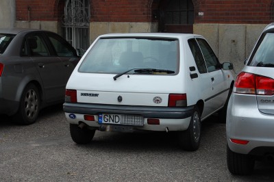 205_1.jpg (148.36 KiB) Przejrzano 6210 razy ten okaz domaga się remontu belki w trybie natychmiastowym