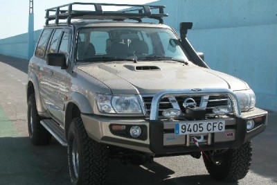 nissan-patrol-gr-2614-1.jpg