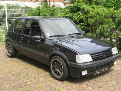 205 GTi00356.jpg