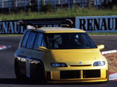 prost_renaultespacef1_magny-cours_1995_1024.jpg