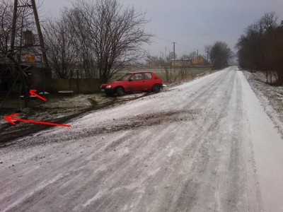 słupek po lewej którego nie widać dwuteownik o ściance ok 10mm ścięty