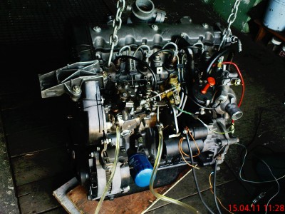 DSC06409.JPG (683.44 KiB) Przejrzano 5442 razy nowy silniczek, jeszcze u PiotraDiesla