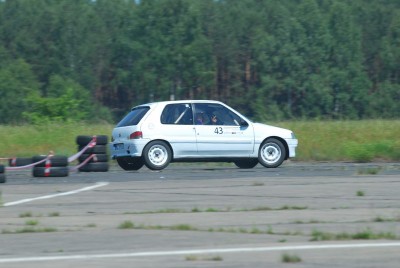 Konkurencja w młodszym bracie - 106