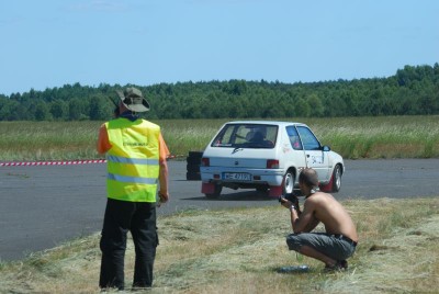 ... choć kierowca nie do końca słucha :P