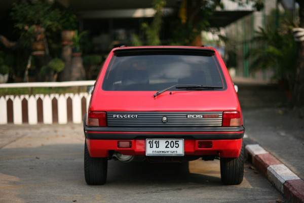 gti red bangkok rear.jpg