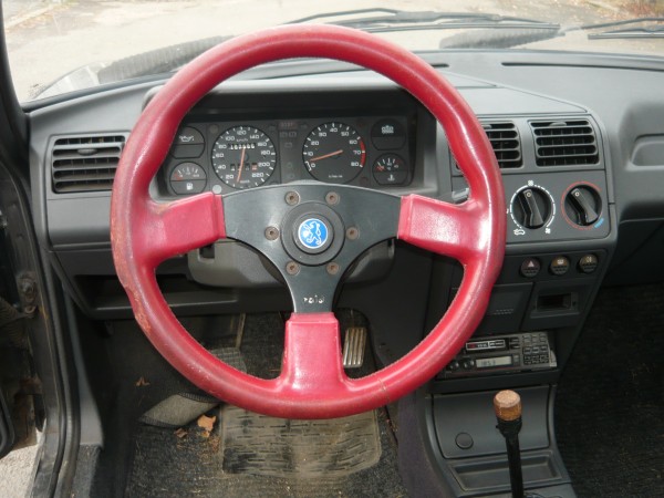 15.JPG (2.34 MiB) Przejrzano 10825 razy Feralna kierownica.. pod znaczkiem peugeot 20 cm dziura i śruba..