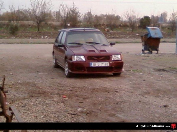 albania peugeot_205_gti_4647.jpg