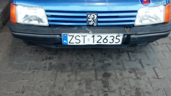 AUTO ZŁODZIEJA!