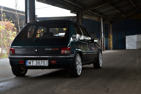 205 Forever GTI - KMH session 2.jpg