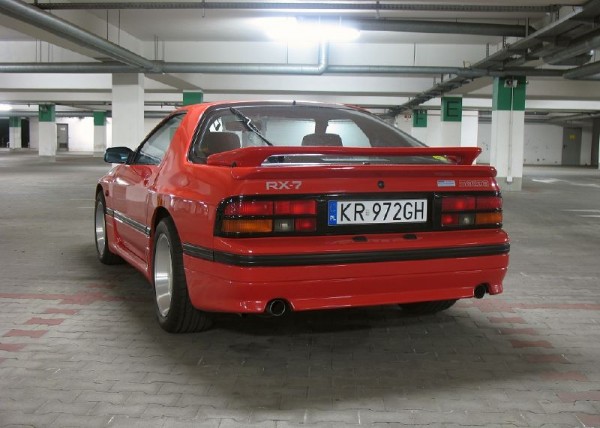 mazda rx7 pudel.jpg