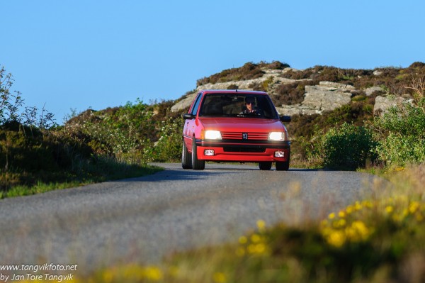 Peugeot 205-7506-X3.jpg