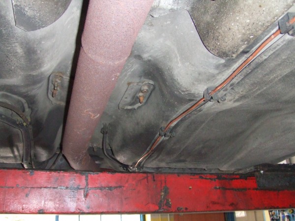 DSCF1061.JPG (1.22 MiB) Przejrzano 22462 razy przewód hamulcowy na tył.