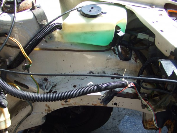 DSCF1159.JPG (1.2 MiB) Przejrzano 11141 razy Trochę korozji przez nie szczelny aku.