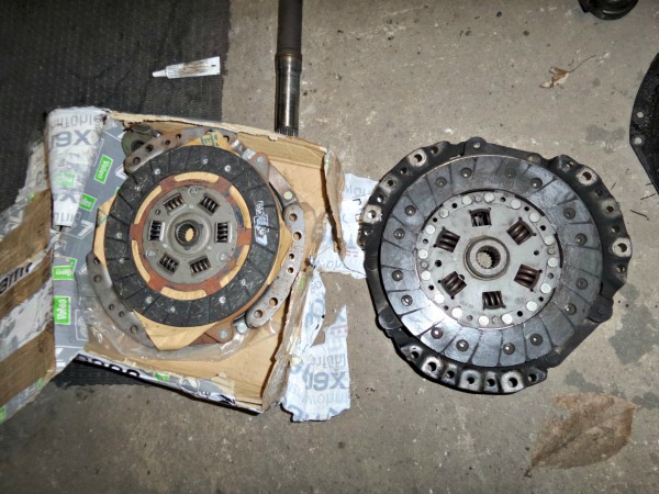 20150201_130435.jpg (634.31 KiB) Przejrzano 5701 razy Sprzęgła: Nowe Valeo i stare LUK